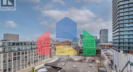 Residential - Single Family Home - Kitchener, Canada - Canada