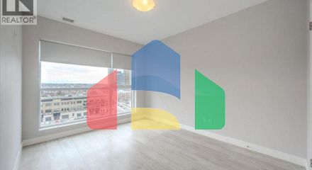 Residential - Single Family Home - Kitchener, Canada - Canada