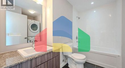 Residential - Single Family Home - Kitchener, Canada - Canada