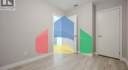 Residential - Single Family Home - Kitchener, Canada - Canada