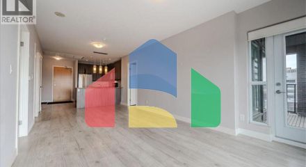 Residential - Single Family Home - Kitchener, Canada - Canada