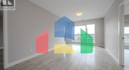 Residential - Single Family Home - Kitchener, Canada - Canada