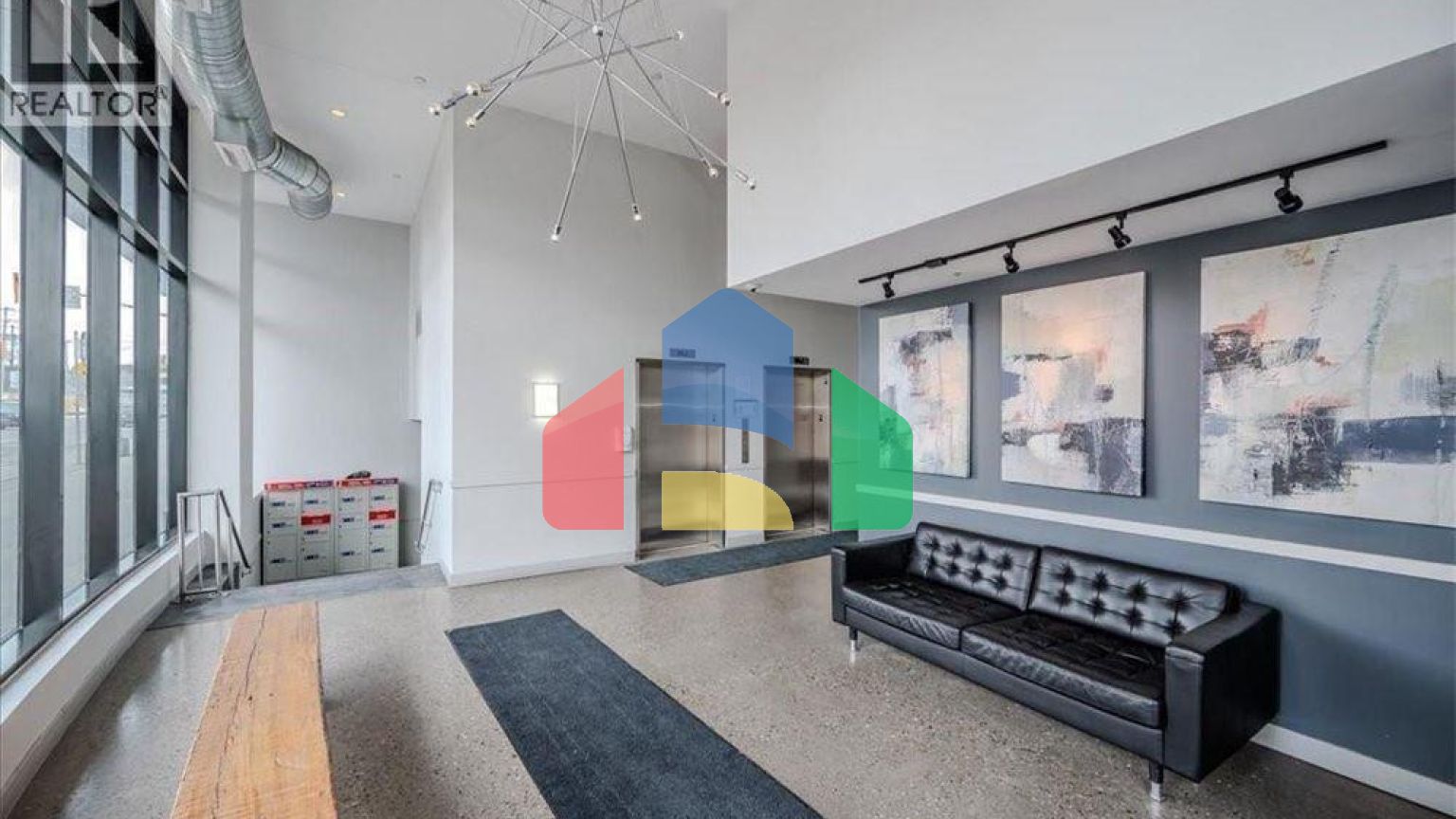 Residential - Single Family Home - Kitchener, Canada - Canada