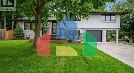 Residential - Single Family Home - Kitchener, Canada - Canada