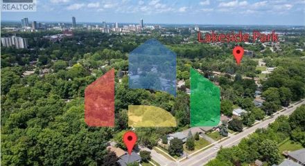 Residential - Single Family Home - Kitchener, Canada - Canada