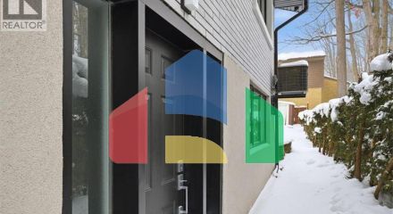 Residential - Single Family Home - Kitchener, Canada - Canada