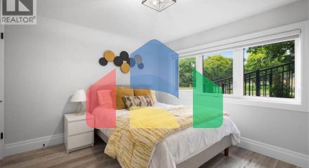 Residential - Single Family Home - Kitchener, Canada - Canada