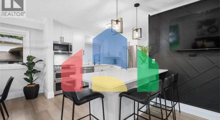 Residential - Single Family Home - Kitchener, Canada - Canada