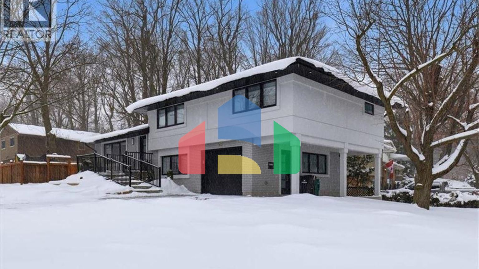 Residential - Single Family Home - Kitchener, Canada - Canada