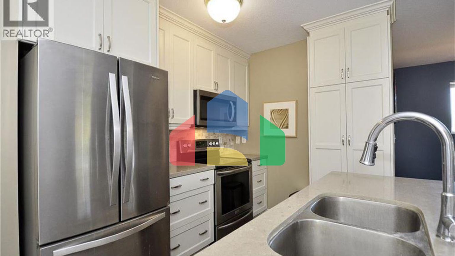 Residential - Condo/Apartment - Kitchener, Canada - Canada