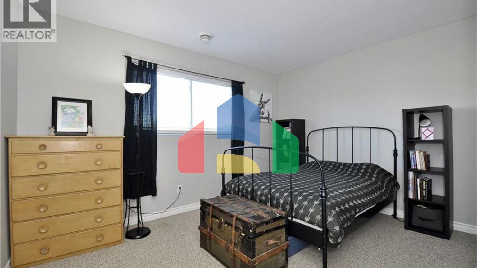 Residential - Condo/Apartment - Kitchener, Canada - Canada