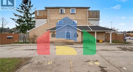 Residential - Townhouse - Kitchener, Canada - Canada