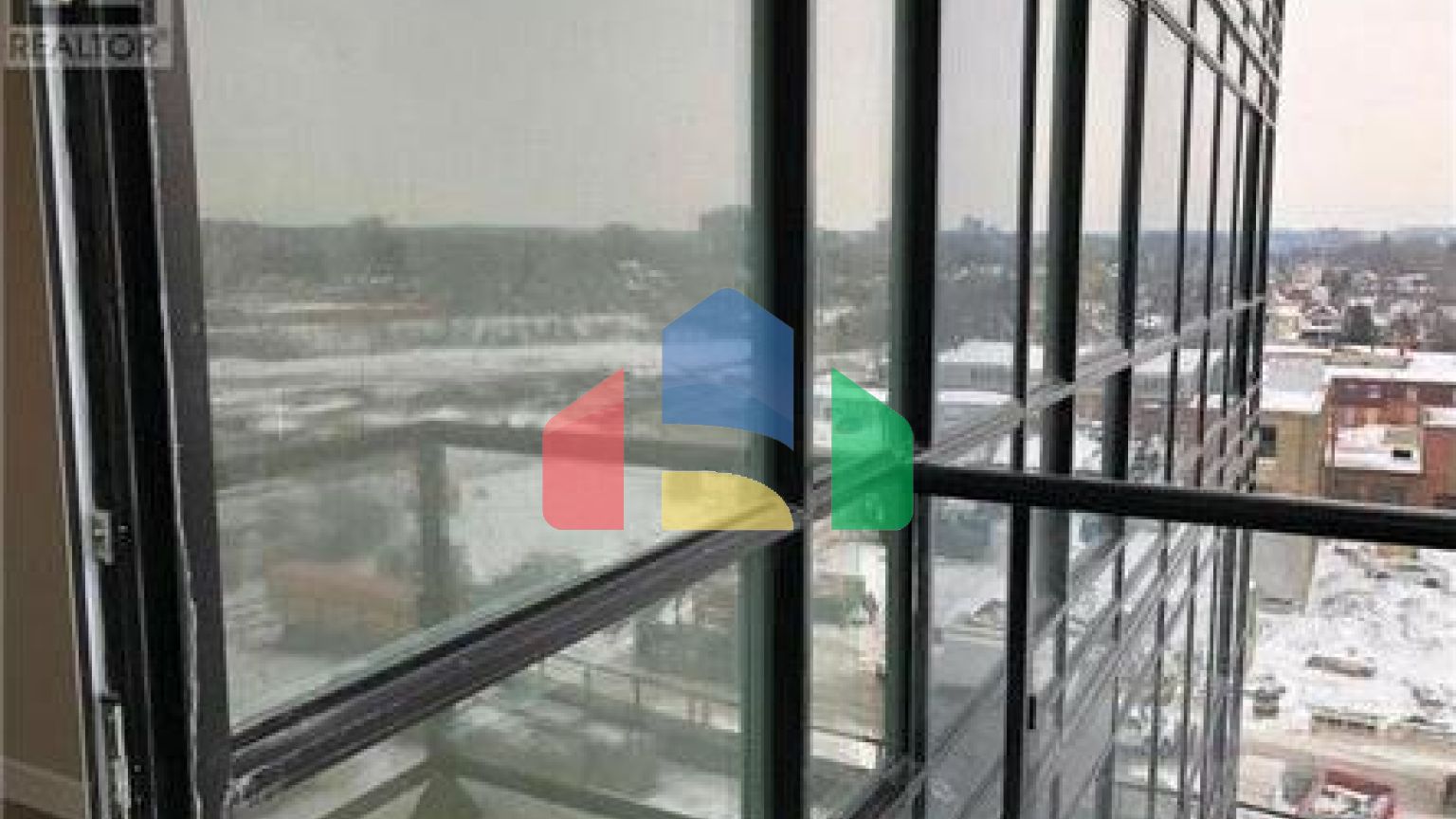 Residential - Condo/Apartment - Kitchener, Canada - Canada