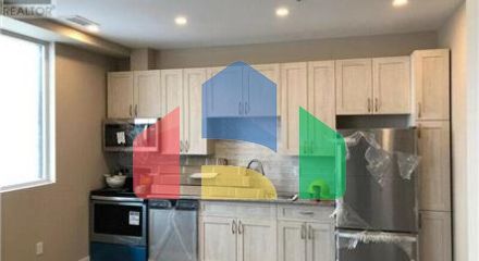 Residential - Condo/Apartment - Kitchener, Canada - Canada