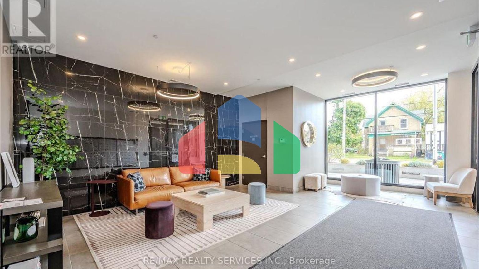 Residential - Condo/Apartment - Kitchener, Canada - Canada