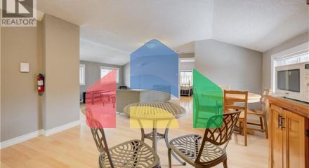 Residential - Single Family Home - Kitchener, Canada - Canada