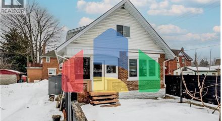 Residential - Single Family Home - Kitchener, Canada - Canada