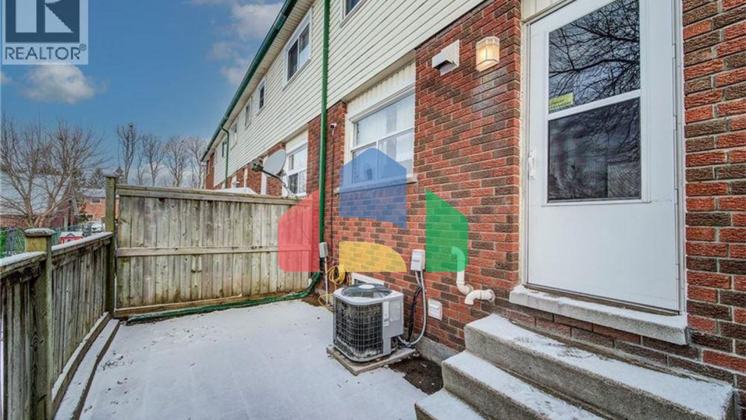 Residential - Condo/Apartment - Kitchener, Canada - Canada