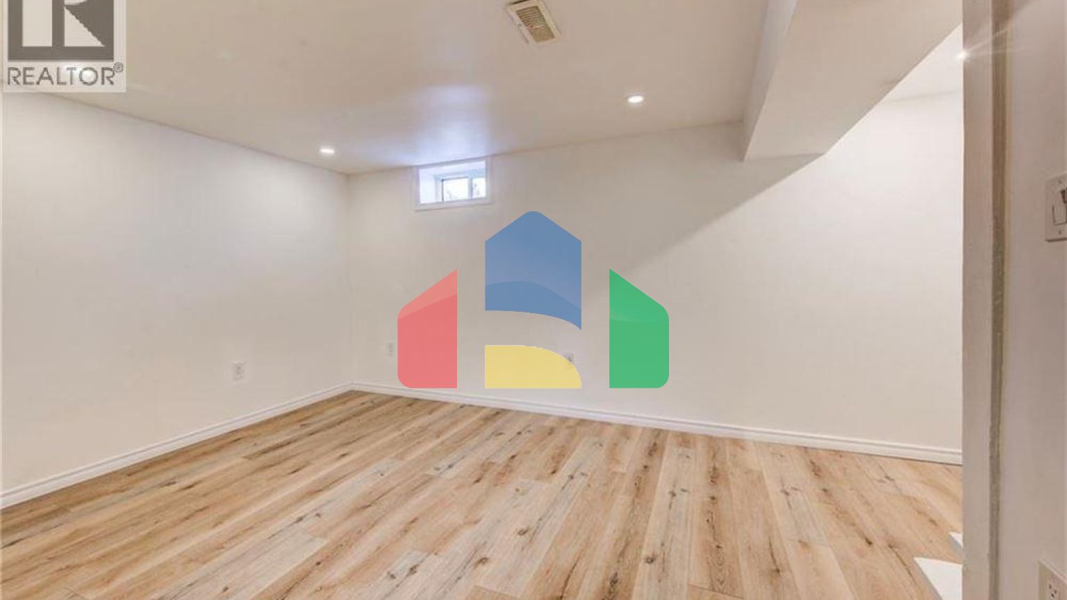 Residential - Condo/Apartment - Kitchener, Canada - Canada