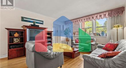 Residential - Single Family Home - Kitchener, Canada - Canada