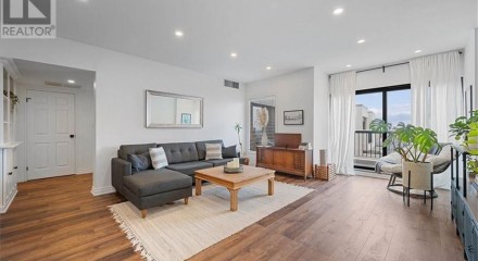 Residential - Condo/Apartment - Kitchener, Canada - Canada