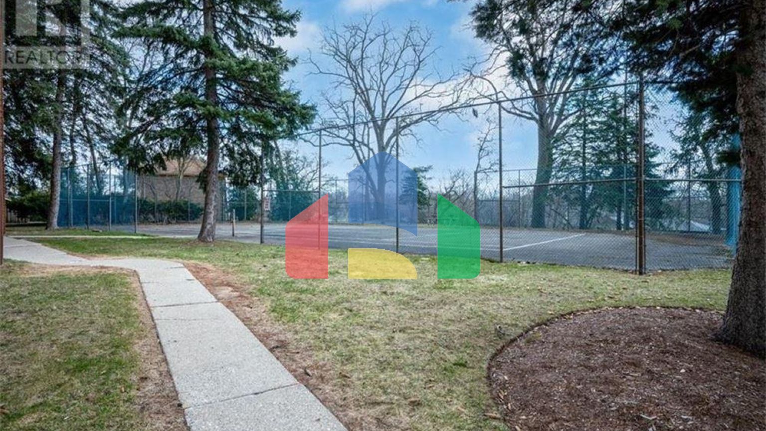 Residential - Condo/Apartment - Kitchener, Canada - Canada