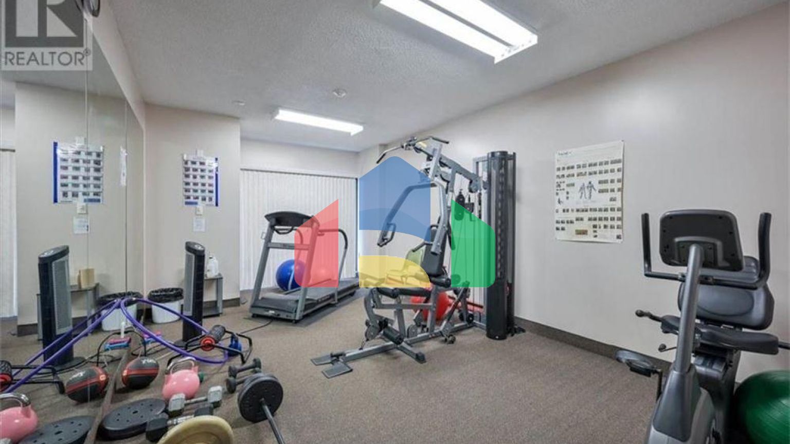 Residential - Condo/Apartment - Kitchener, Canada - Canada