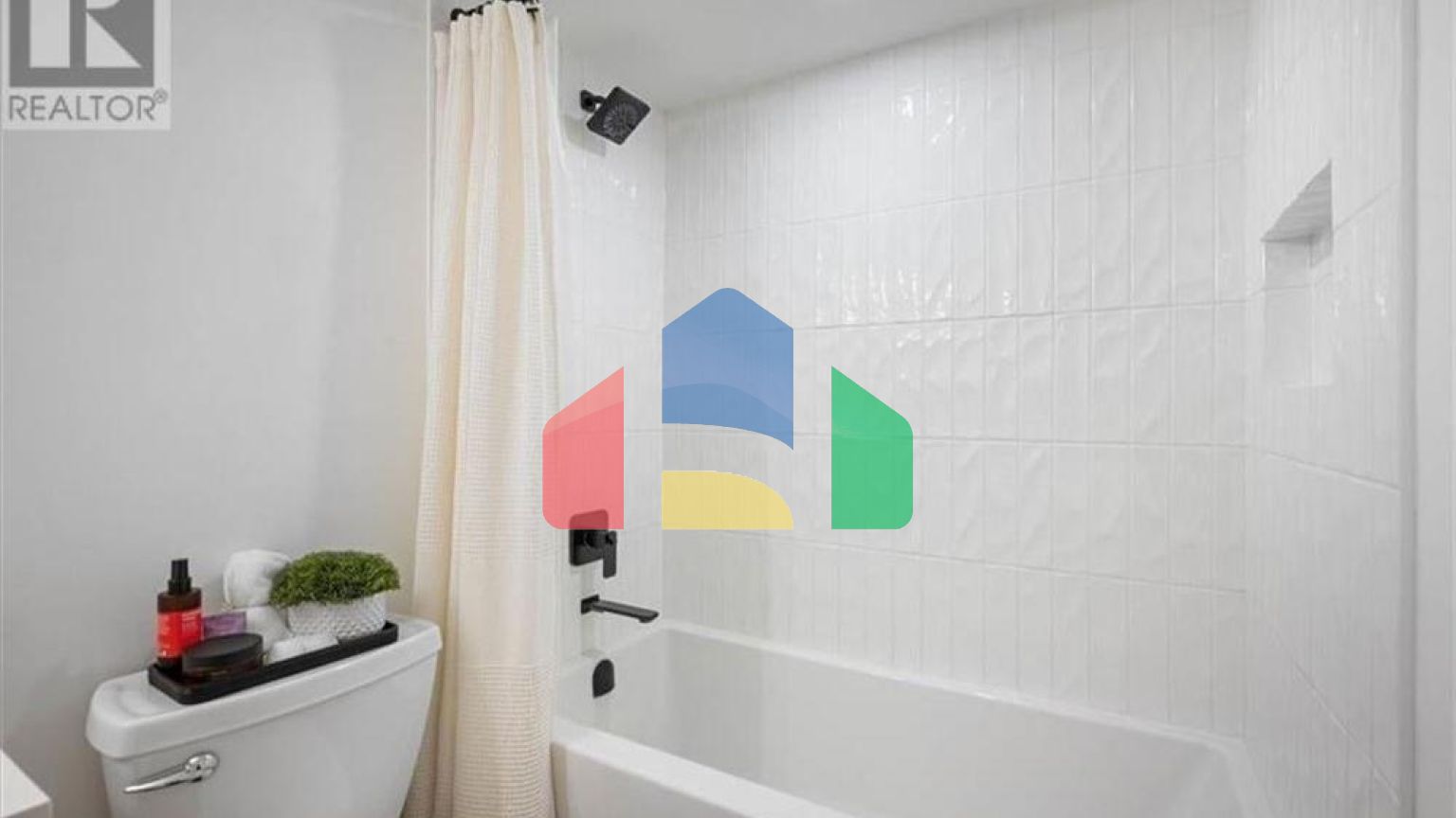 Residential - Condo/Apartment - Kitchener, Canada - Canada