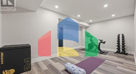 Residential - Single Family Home - Kitchener, Canada - Canada