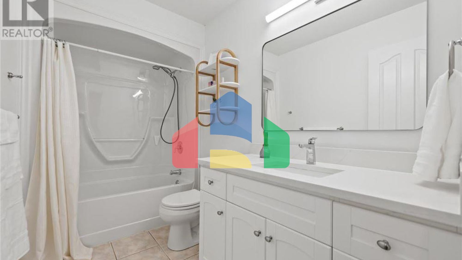 Residential - Single Family Home - Kitchener, Canada - Canada