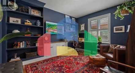 Residential - Single Family Home - Kitchener, Canada - Canada