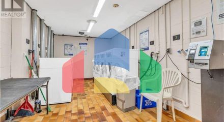 Residential - Condo/Apartment - Kitchener, Canada - Canada