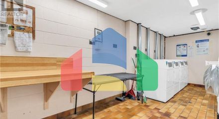 Residential - Condo/Apartment - Kitchener, Canada - Canada