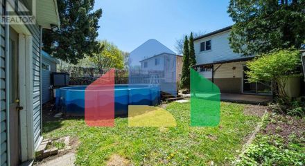 Residential - Single Family Home - Kitchener, Canada - Canada