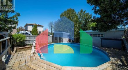 Residential - Single Family Home - Kitchener, Canada - Canada