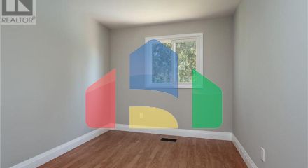 Residential - Single Family Home - Kitchener, Canada - Canada