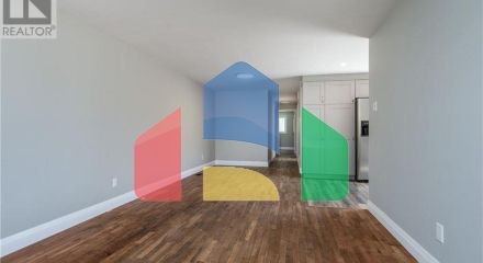 Residential - Single Family Home - Kitchener, Canada - Canada