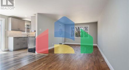 Residential - Single Family Home - Kitchener, Canada - Canada