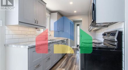 Residential - Single Family Home - Kitchener, Canada - Canada