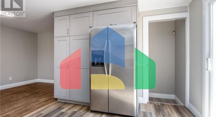 Residential - Single Family Home - Kitchener, Canada - Canada