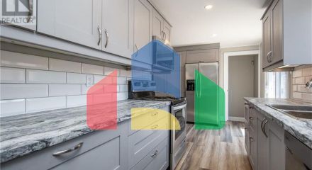 Residential - Single Family Home - Kitchener, Canada - Canada