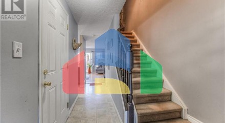 Residential - Single Family Home - Kitchener, Canada - Canada