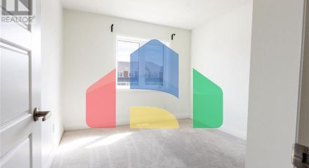 Residential - Single Family Home - Kitchener, Canada - Canada