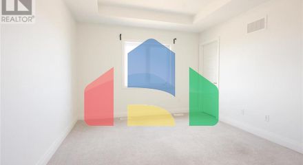 Residential - Single Family Home - Kitchener, Canada - Canada