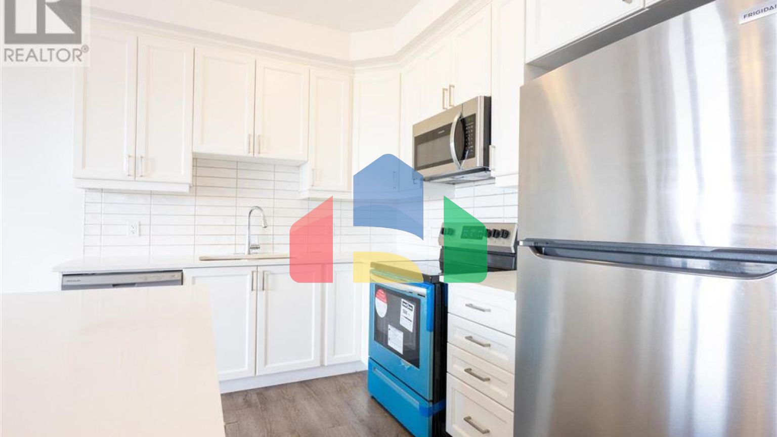 Residential - Single Family Home - Kitchener, Canada - Canada