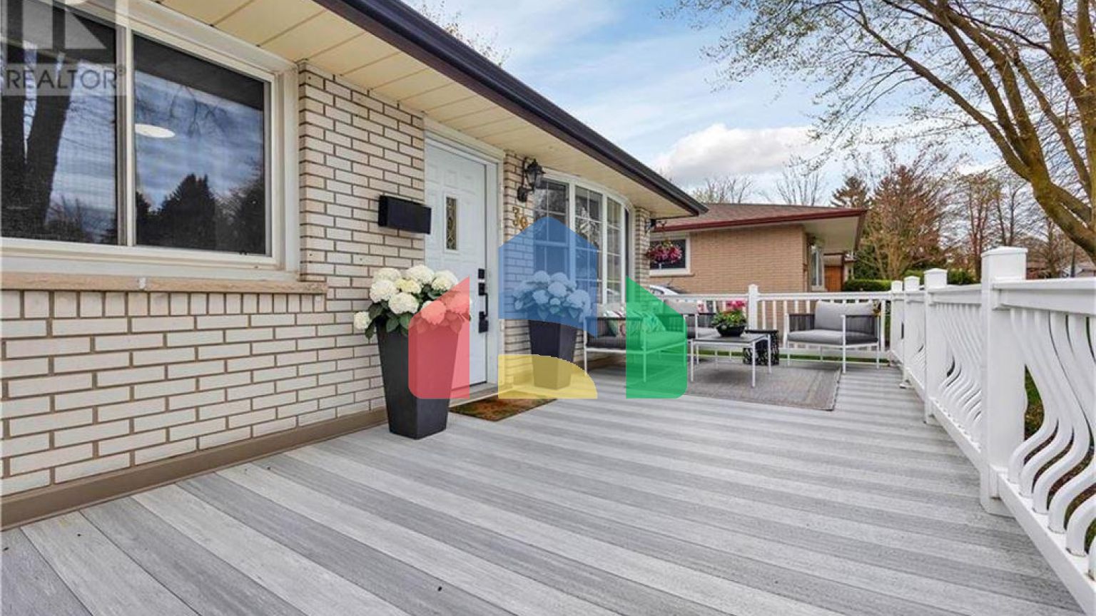 Residential - Single Family Home - Kitchener, Canada - Canada