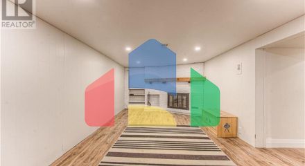 Residential - Single Family Home - Kitchener, Canada - Canada