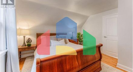 Residential - Single Family Home - Kitchener, Canada - Canada