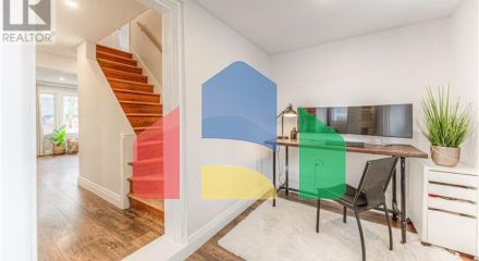 Residential - Single Family Home - Kitchener, Canada - Canada