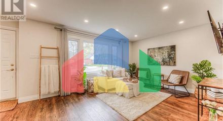 Residential - Single Family Home - Kitchener, Canada - Canada